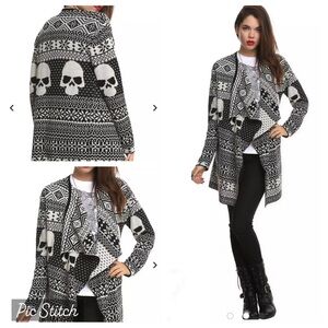 Black & White Skull Pattern Open-Front Women's Sweater